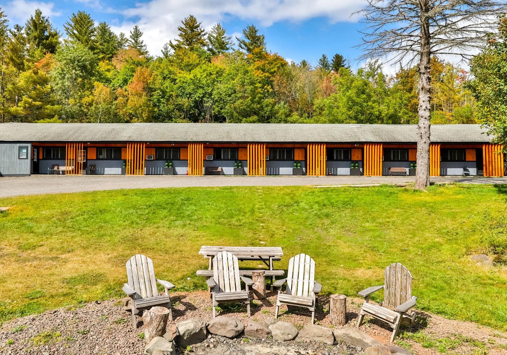 Matterhorns Hunter Lodge Exterior foto
