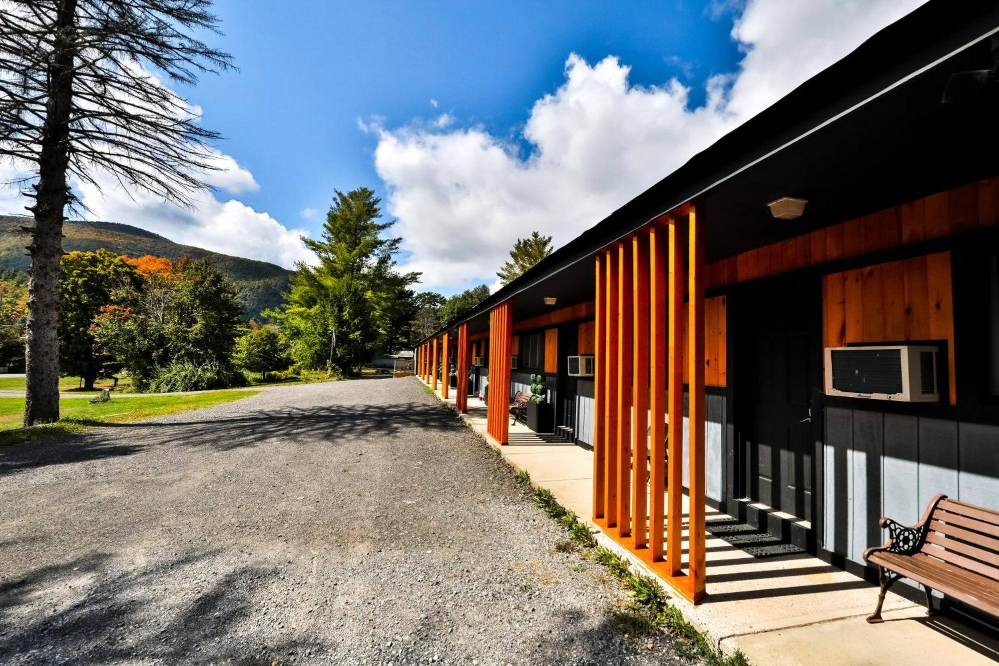 Matterhorns Hunter Lodge Exterior foto